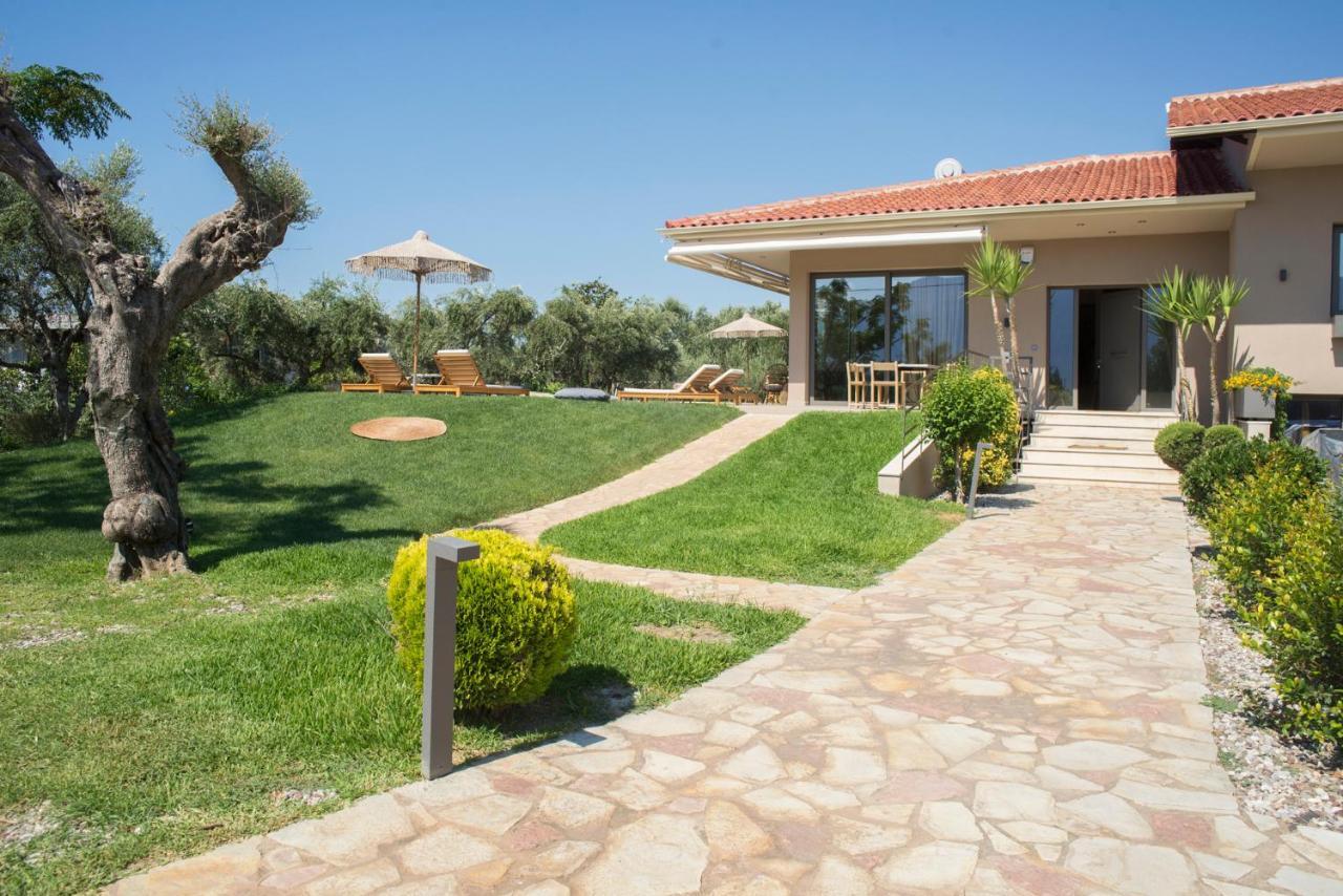 Elaia Grove Villa Kalamata Bagian luar foto