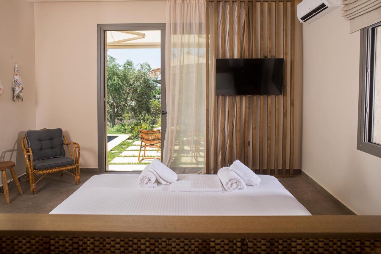 Elaia Grove Villa Kalamata Bagian luar foto
