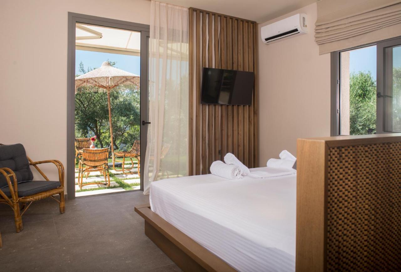 Elaia Grove Villa Kalamata Bagian luar foto