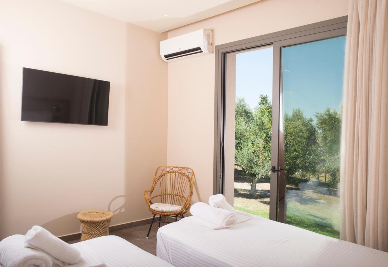 Elaia Grove Villa Kalamata Bagian luar foto
